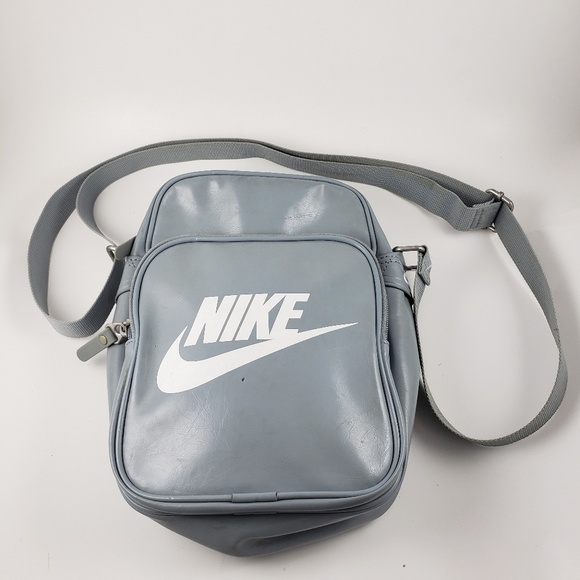 Nike Handbags - Vintage Style Nike Crossbody Messenger Bag Purse